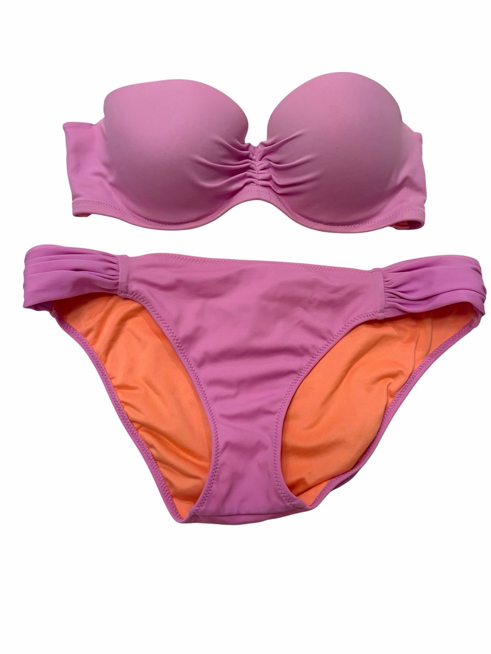 Victoria's Secret Flirt Bandeau Bikini
Top & matching Ruched Bikini
Bottoms 34B/
